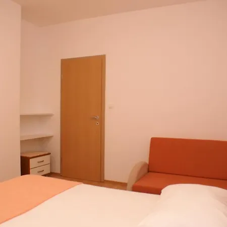 Stanici 2763b Appartement