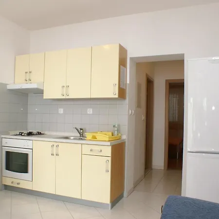 Stanici 2763b Appartement Omiš